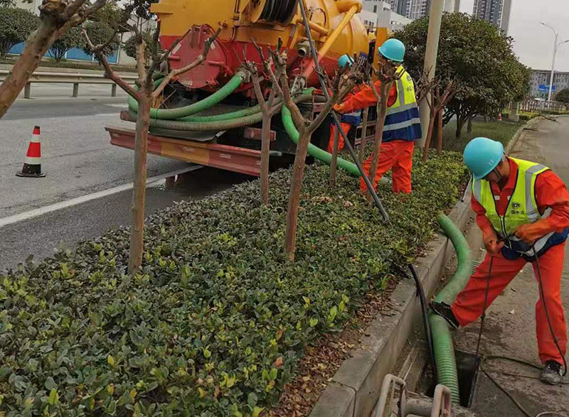 英州镇市政管道清淤